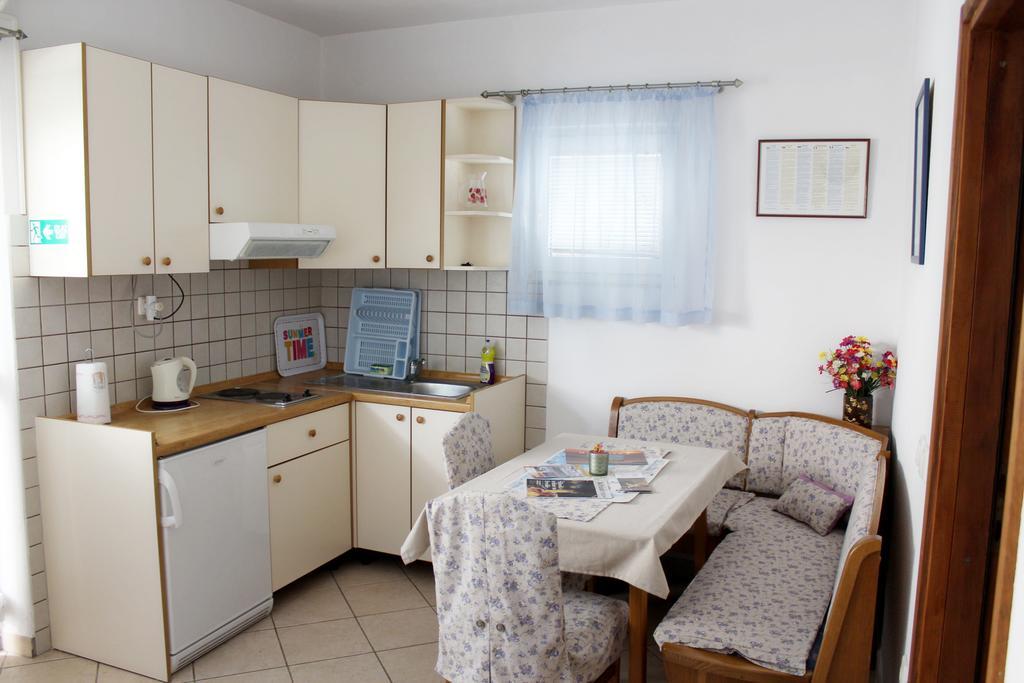 Apartments Petric Makarska Dış mekan fotoğraf